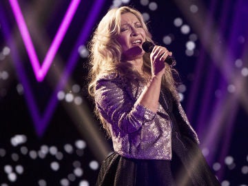 Semifinal: Adriana Ceballos canta ‘Stop’ en la Semifinal de ‘La Voz Senior’