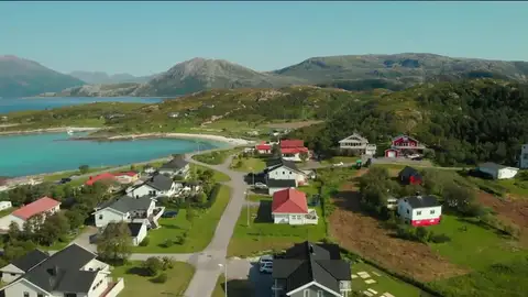 Una isla de Noruega propone ser "la primera zona libre de tiempo del mundo" Una isla de Noruega propone ser "la primera zona libre de tiempo del mundo"