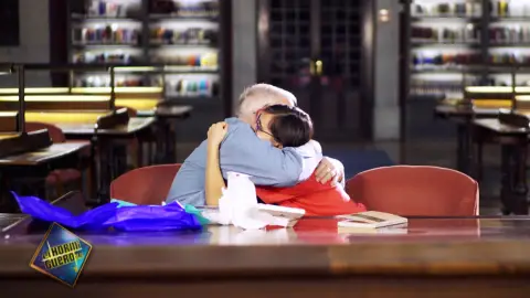 El encuentro entre Joseph y Lucía, un abuelo y una niña separados por 500 km y unidos por la misma pasión: la lectura El encuentro entre Joseph y Lucía, un abuelo y una niña separados por 500 km y unidos por la misma pasión: la lectura