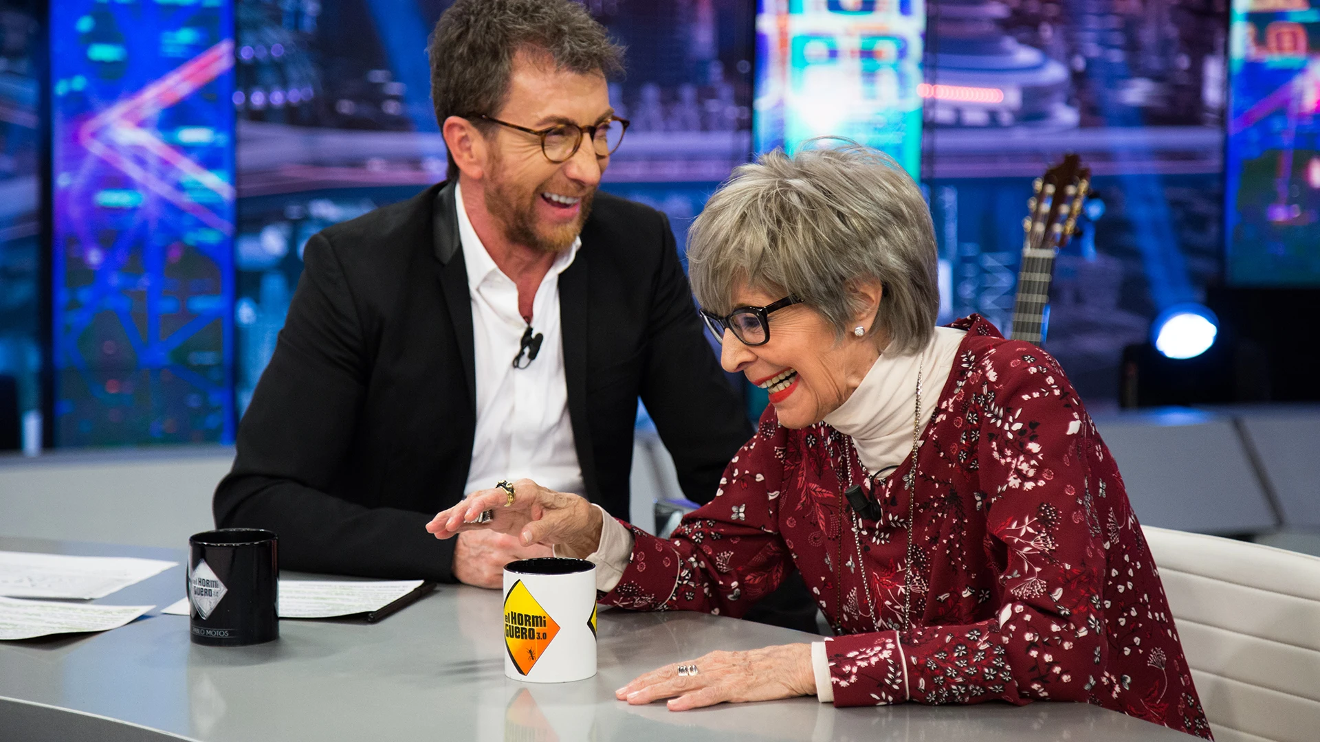 El ataque de risa de Concha Velasco en 'El Hormiguero 3.0' al recordar su antiguo anuncio de compresas El ataque de risa de Concha Velasco en 'El Hormiguero 3.0' al recordar su antiguo anuncio de compresas