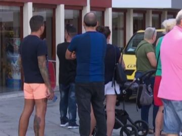 Desalojan a los administradores de un hotel en Tenerife Desalojan a los administradores de un hotel en Tenerife