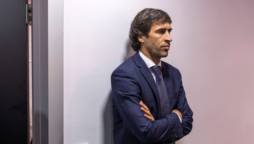 Raúl González Blanco, entrenador del Castilla