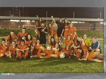 El equipo femenino 'Gigantes' denuncia un trato diferencial con los chicos: pagan 150€ más que ellos y utilizan menos el campo El equipo femenino 'Gigantes' denuncia un trato diferencial con los chicos: pagan 150€ más que ellos y utilizan menos el campo