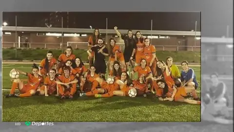El equipo femenino 'Gigantes' denuncia un trato diferencial con los chicos: pagan 150€ más que ellos y utilizan menos el campo El equipo femenino 'Gigantes' denuncia un trato diferencial con los chicos: pagan 150€ más que ellos y utilizan menos el campo