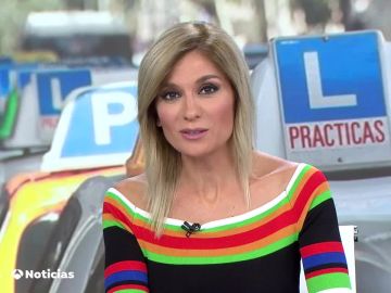 Sandra Golpe presenta Antena 3 Noticias 1
