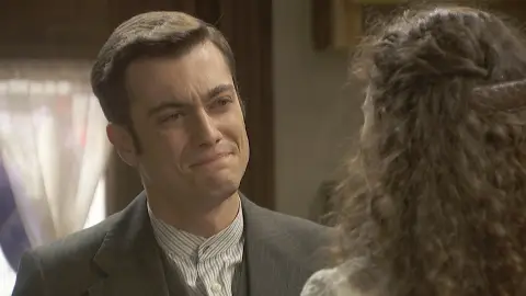 Prudencio descubre el secreto mejor guardado de Lola Prudencio descubre el secreto mejor guardado de Lola