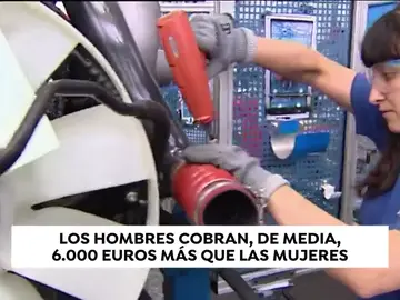 Los españoles cobraron de media en España 23.000 euros en 2017 Los españoles cobraron de media en España 23.000 euros en 2017