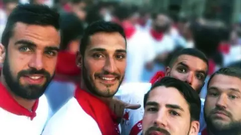 A3 Noticias 1 (21-06-19) Sentencia de 'La Manada': condenados a 15 años de prisión por un delito de violación A3 Noticias 1 (21-06-19) Sentencia de 'La Manada': condenados a 15 años de prisión por un delito de violación