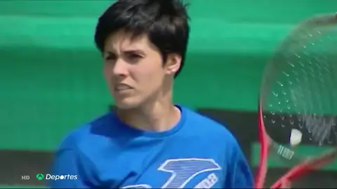 Aliona Bolsova, la última sensación del tenis femenino español: "No hay ninguno como Rafa Nadal" Aliona Bolsova, la última sensación del tenis femenino español: "No hay ninguno como Rafa Nadal"