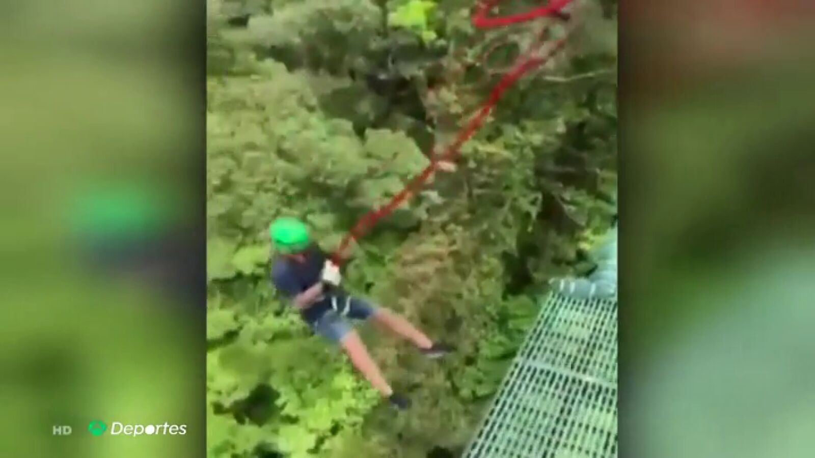 'Puenting', tirolina... las vacaciones del Sergio Ramos más aventurero junto a Pilar Rubio