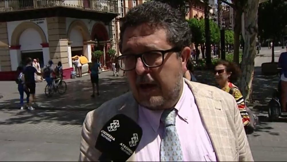 El presidente de Vox Andalucía dice que "ni rectifica ni le han desautorizado"