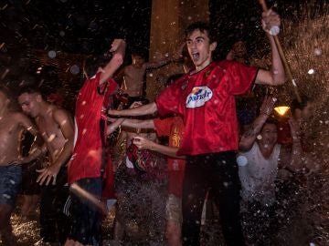 Aficionados del Mallorca celebran el ascenso a primera división