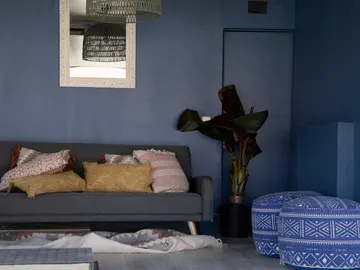 Pocos acabados, lágrimas y una sauna salvaje, los desastres del trabajo del equipo azul Pocos acabados, lágrimas y una sauna salvaje, los desastres del trabajo del equipo azul