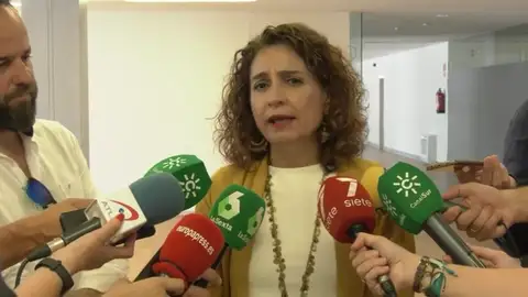 Montero asegura que la única tasa prevista es la digital Montero asegura que la única tasa prevista es la digital