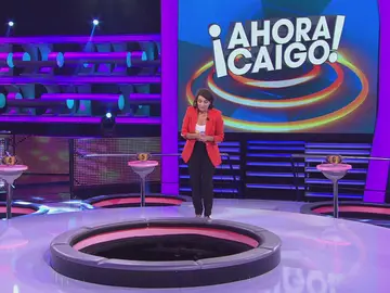 Silvia Abril tira a Arturo Valls por la trampilla Silvia Abril tira a Arturo Valls por la trampilla
