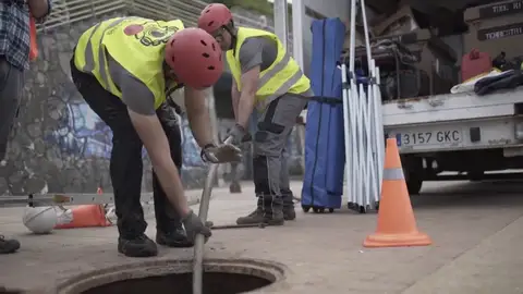 Guatemala y Chile refuerzan su conexión con 7.300 kilómetros de fibra óptica bajo el Pacífico Guatemala y Chile refuerzan su conexión con 7.300 kilómetros de fibra óptica bajo el Pacífico