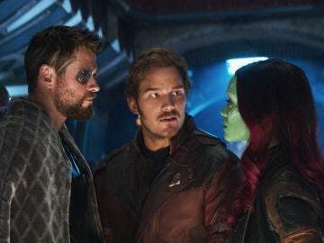 Chris Hemsworth, Chris Pratt y Zoe Saldana en 'Vengadores: Infinity War'