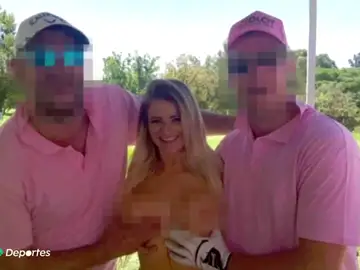 Indignación en el mundo del golf con las 'caddies' desnudas: "Las mujeres que se prestan a eso son unas desgraciadas" Indignación en el mundo del golf con las 'caddies' desnudas: "Las mujeres que se prestan a eso son unas desgraciadas"