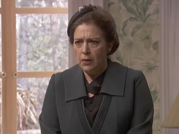 La repentina visita de Francisca para salvar a María La repentina visita de Francisca para salvar a María