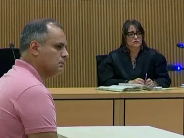 Un policía acusado de intentar matar a su expareja Un policía acusado de intentar matar a su expareja