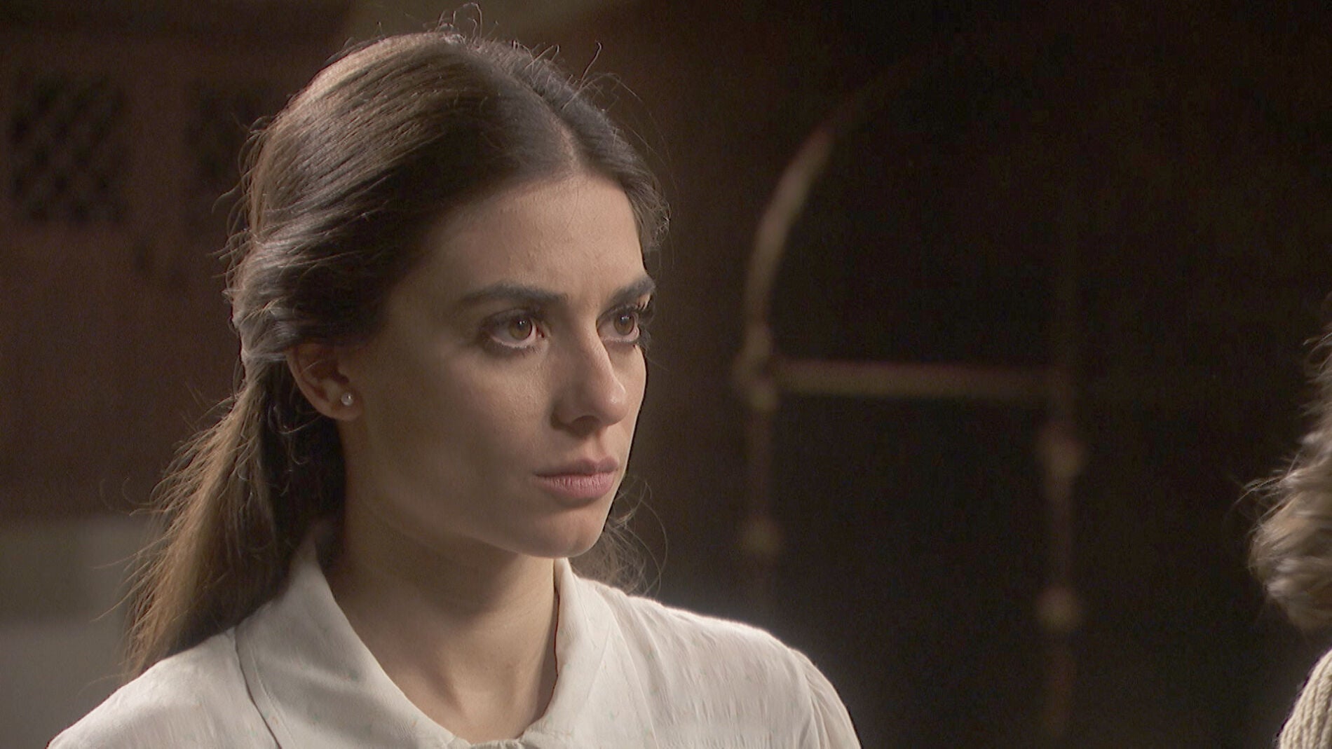 Elsa e Isaac reciben noticias del paradero de Antolina 