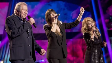 Vanesa Martín canta ‘De tus ojos’ con Helena Bianco y Juan Mena en la Gran Final de ‘La Voz Senior’