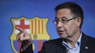 Bartomeu atiende a los medios de comunicaci&oacute;n