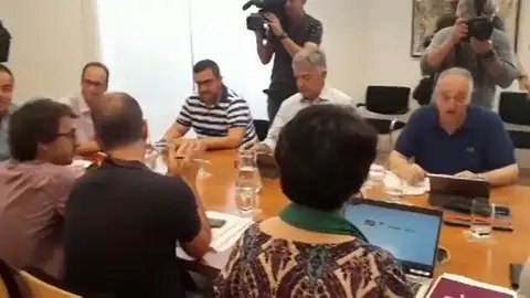 Acuerdo de izquierdas y nacionalistas para gobernar en Navarra Acuerdo de izquierdas y nacionalistas para gobernar en Navarra