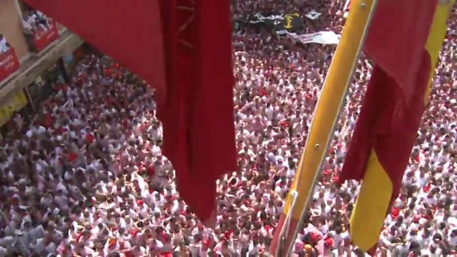 El vídeo del chupinazo que da inicio a San Fermín en Pamplona