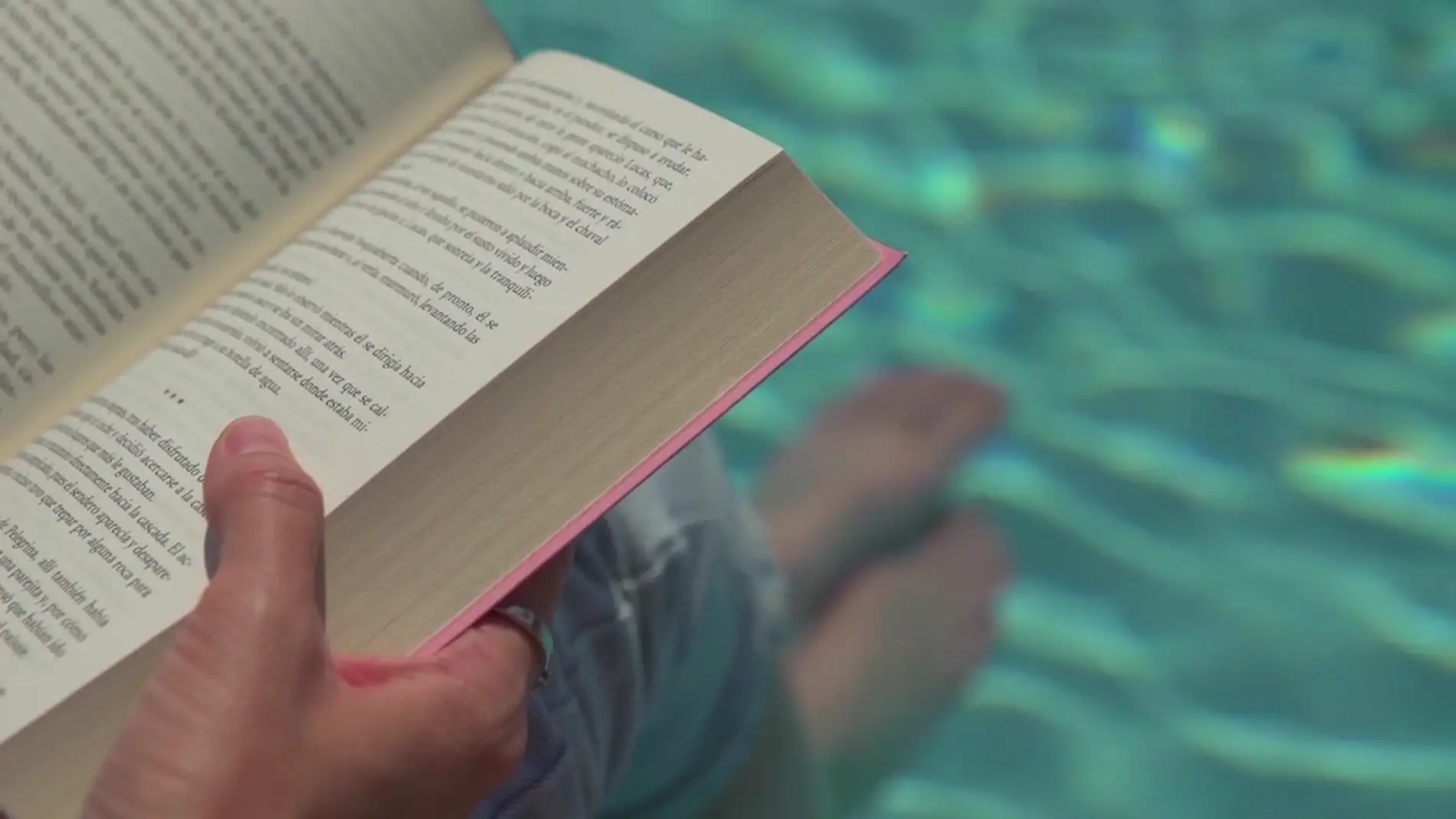 Libros para leer en la piscina