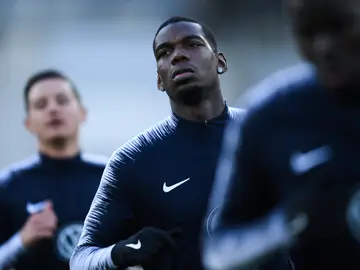 Pogba, durante un entrenamiento con Francia Pogba, durante un entrenamiento con Francia