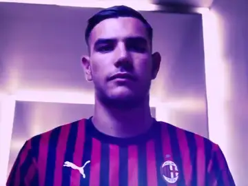 Theo Hernández, con el Milan Theo Hernández, con el Milan