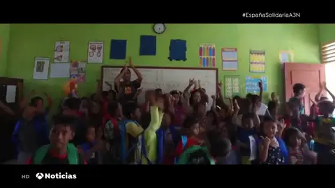 España Solidaria: Carlos era abogado y dejó su trabajo para volcarse en su propia ONG España Solidaria: Carlos era abogado y dejó su trabajo para volcarse en su propia ONG