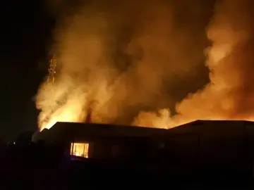 Incendio en una planta de Tarragona Incendio en una planta de Tarragona