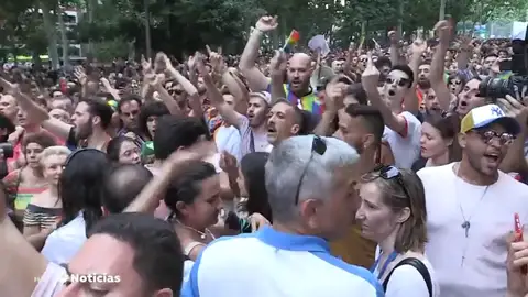 Vídeo de los abucheos a Ciudadanos en el Orgullo Gay de Madrid Vídeo de los abucheos a Ciudadanos en el Orgullo Gay de Madrid
