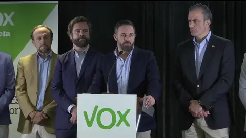 Los pactos de centroderecha pendientes de la respuesta de Rivera a Abascal