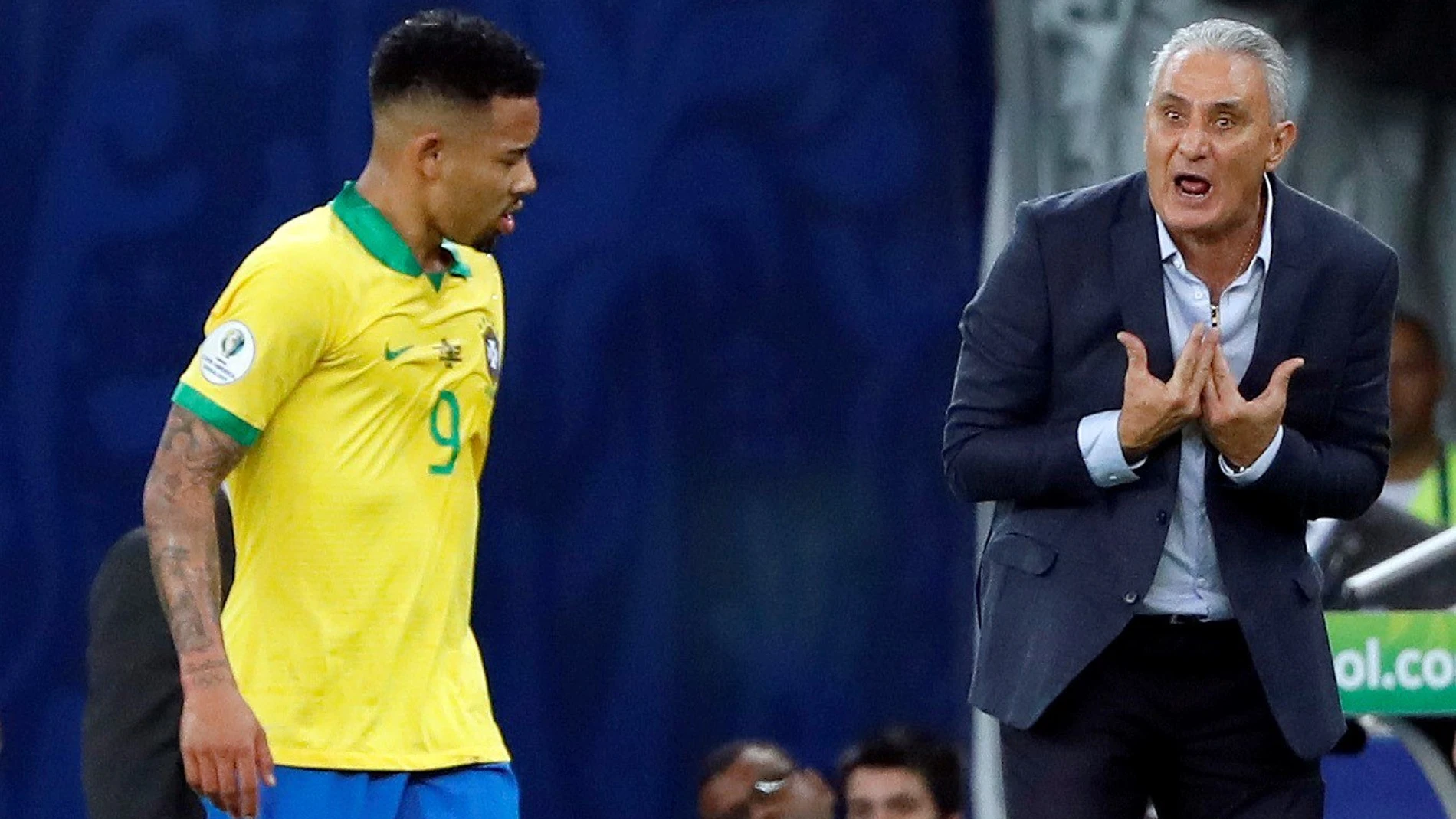 Tite protestó la expulsión de Gabriel Jesús durante la final de la Copa América Tite protestó la expulsión de Gabriel Jesús durante la final de la Copa América