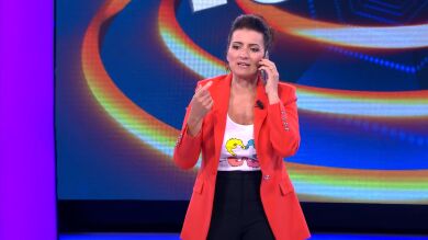 Silvia Abril y Juanra Bonet negocian en '¡Ahora caigo!' los cambios en su camerino