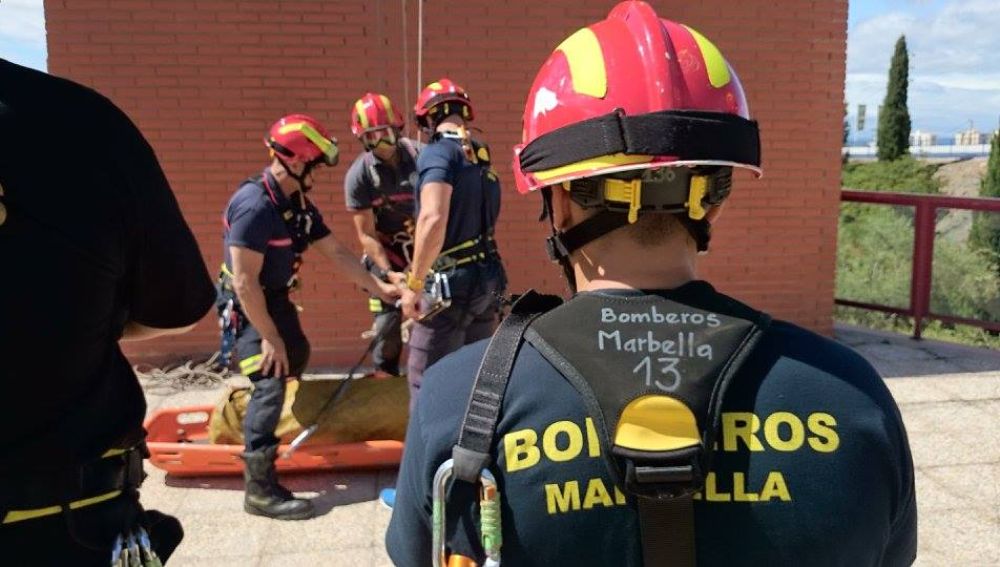 Imágenes del cuerpo de bomberos de Marbella