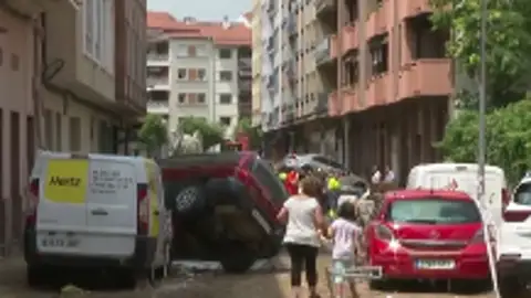 Los vecinos de Tafalla intentan recuperar sus pertenencias Los vecinos de Tafalla intentan recuperar sus pertenencias