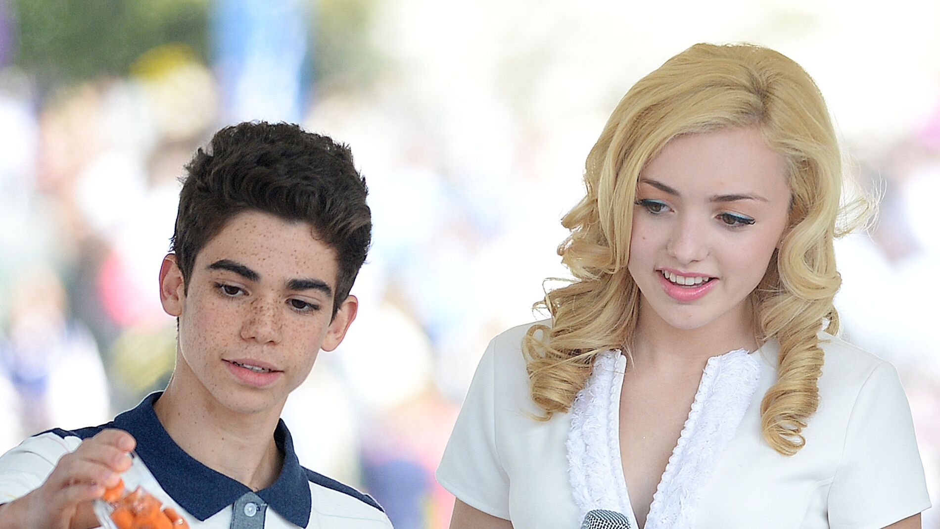 Cameron Boyce y Peyton List, compañeros en la serie de Disney Channel 'Jessie'