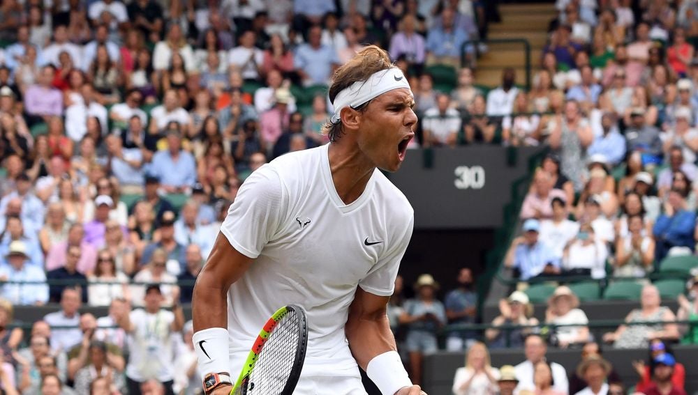 Nadal celebra un punto con Querrey