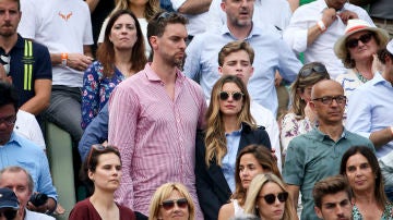Pau Gasol y Catherine McDonnell
