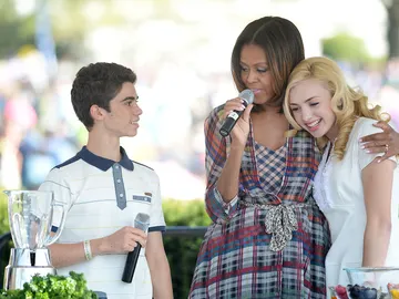 Cameron Boyce y Michelle Obama Cameron Boyce y Michelle Obama