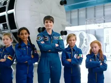 Barbie lanza una nueva muñeca astronauta para "inspirar" a las nuevas generaciones de niñas Barbie lanza una nueva muñeca astronauta para "inspirar" a las nuevas generaciones de niñas