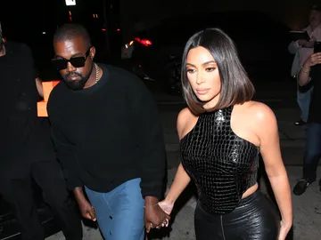 Kim Kardashian y Kanye West Kim Kardashian y Kanye West