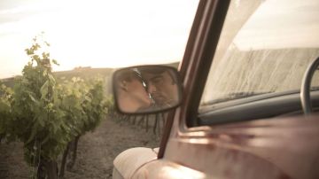 Blanca Suárez y Javier Reyes en "El verano que vivimos"