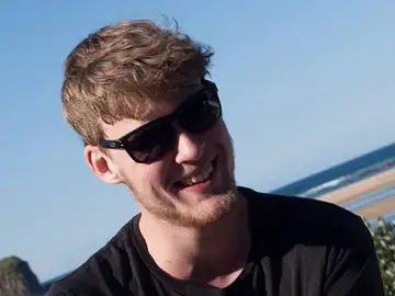 Lachlan Foote, el joven de 21 años que falleció por una dosis de cafeína Lachlan Foote, el joven de 21 años que falleció por una dosis de cafeína