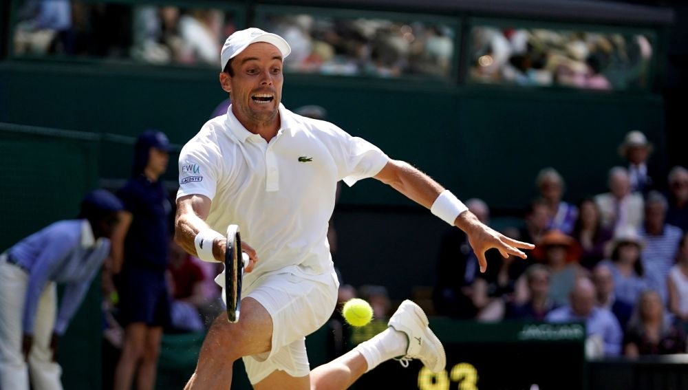 Bautista no pudo con Djokovic en semifinales