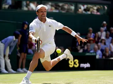 Bautista no pudo con Djokovic en semifinales Bautista no pudo con Djokovic en semifinales